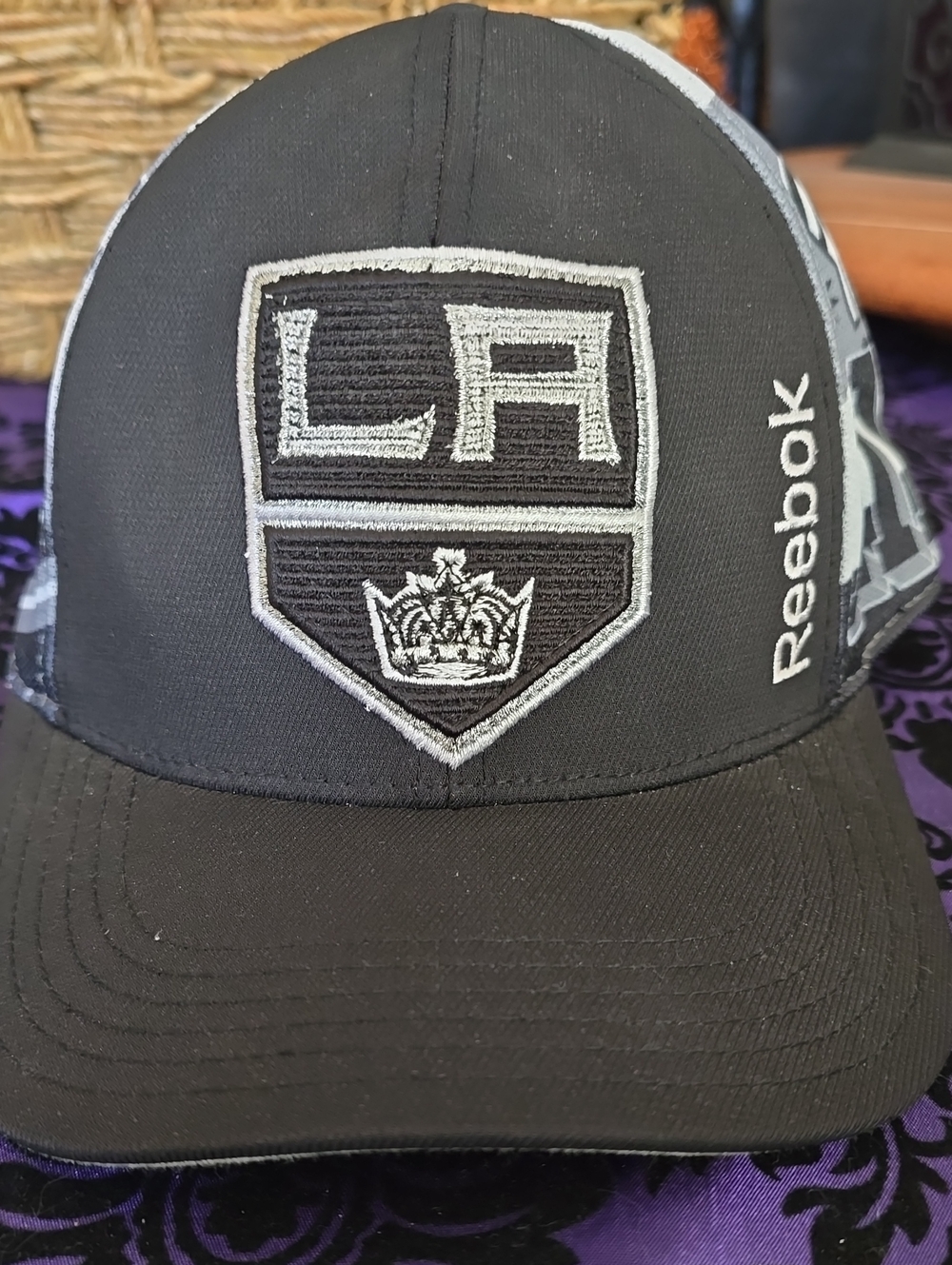 Youth OSFM Reebok LA Kings Embroidered Logo Snapback Cap
